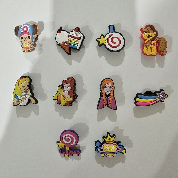 Croc Charms Bundle of 10 - Picture 1 of 1